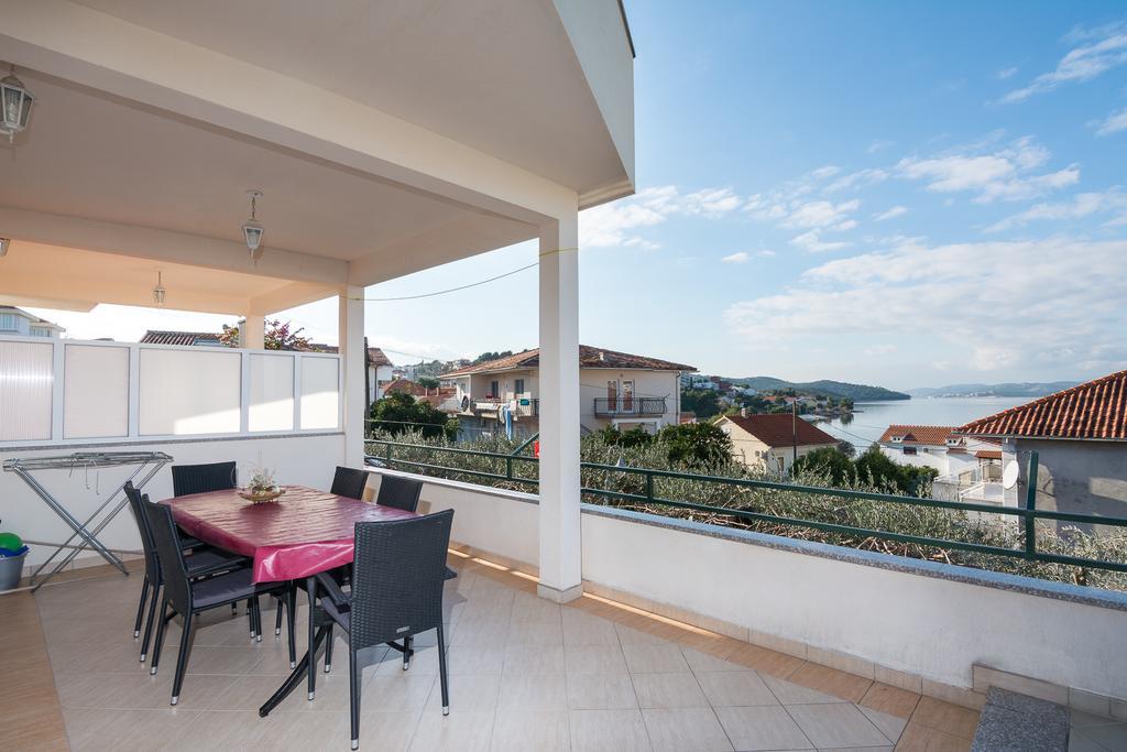 Apartments Marina Trogir Exterior foto